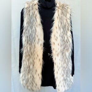 Me Jane Black and Cream Faux Fur Vest